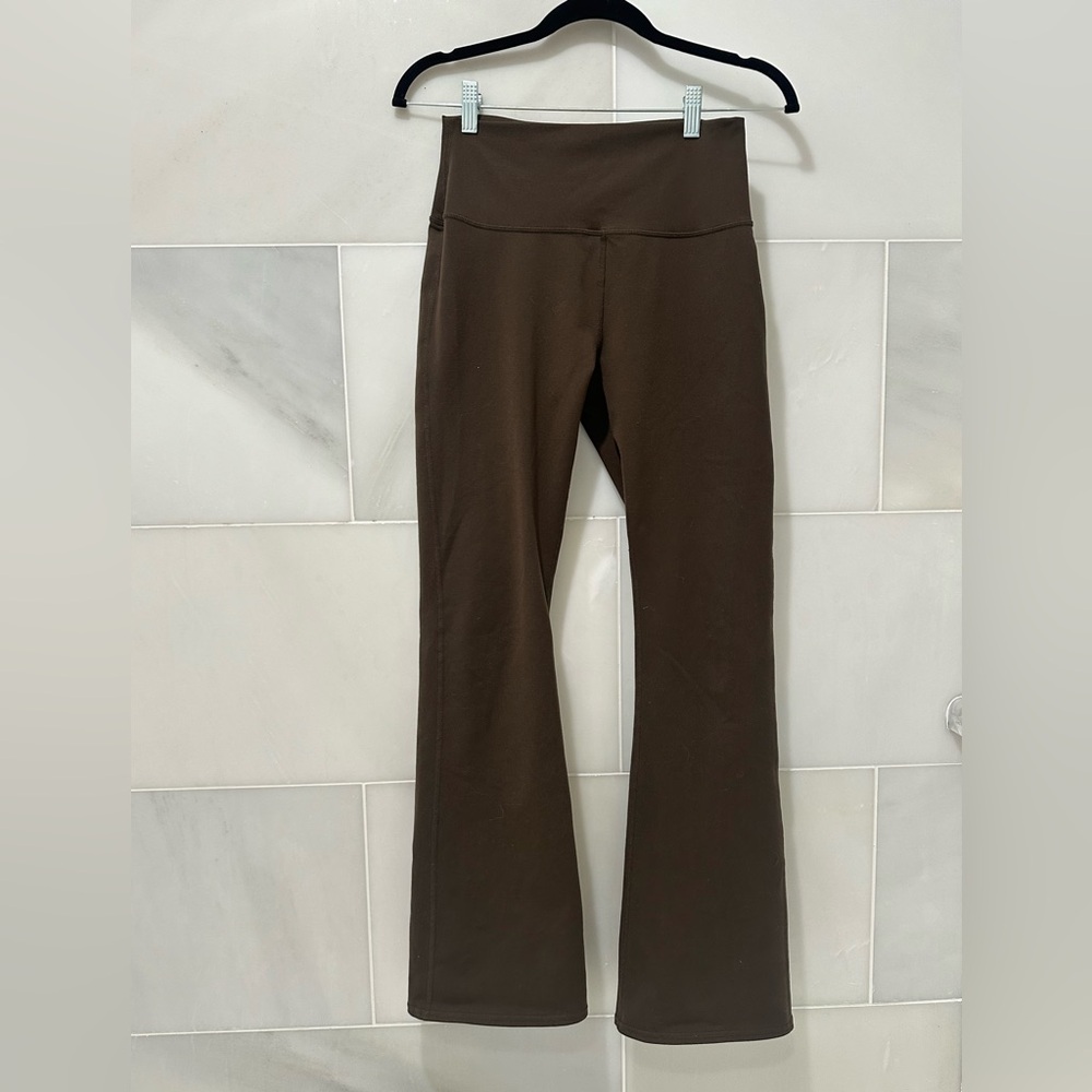 Alo Airbrush Bootcut Leggings